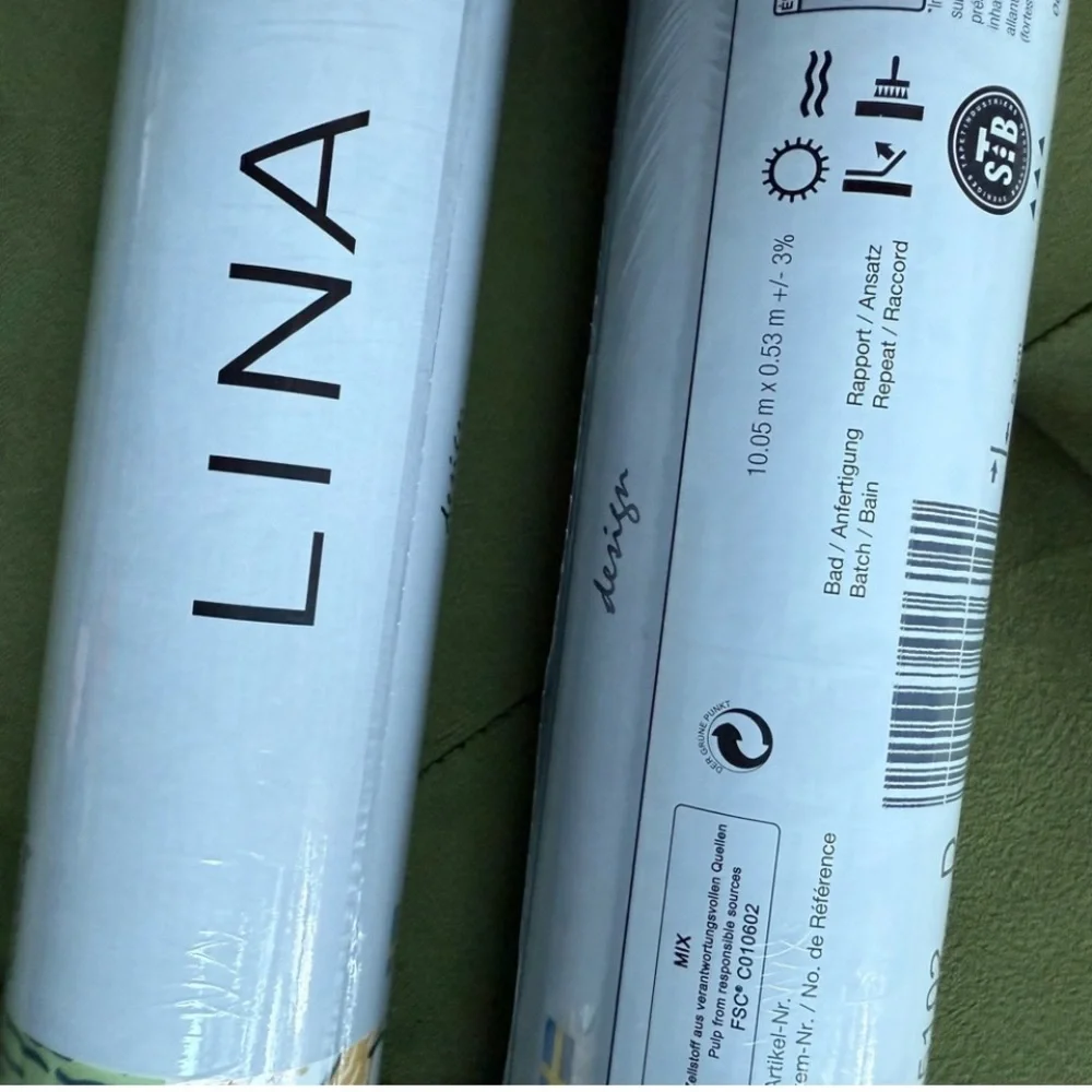 Anthropology ✨Lina II Anne Floral Patterned Wallpaper - 2 Rolls